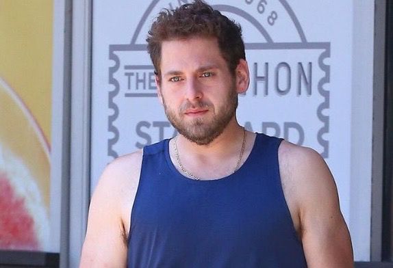 Jonah Hill nie przestaje chudnąć. Wygląda nie do poznania