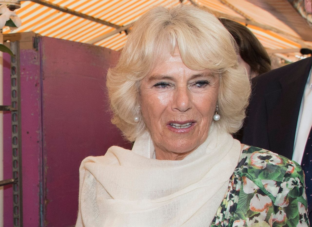 Konflikt w rodzinie królewskiej. Księżna Camilla nie lubi jednej z mieszkanek Pałacu Kensington