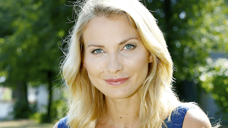 Joanna Moro zagra Violettę Villas