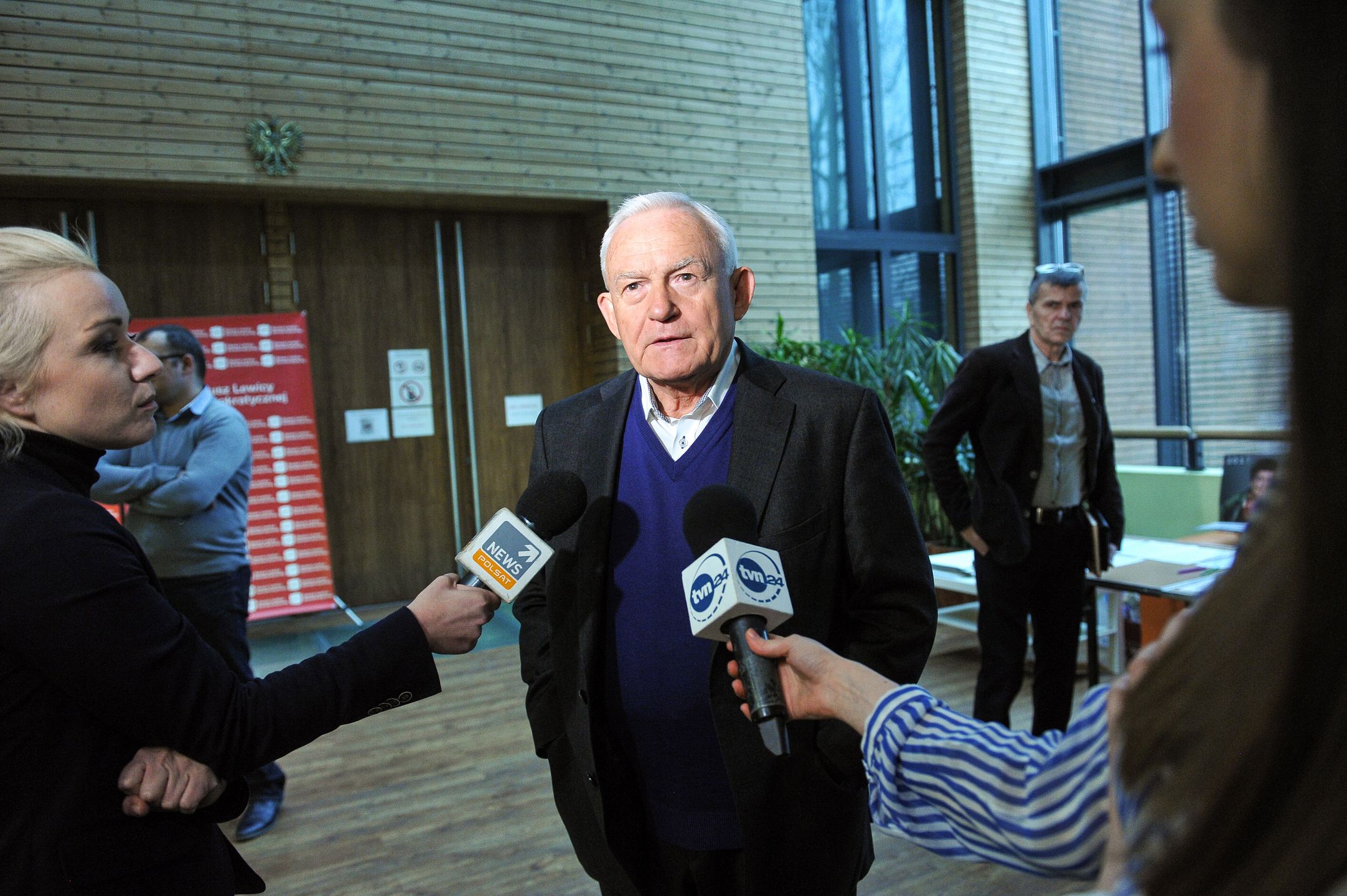 Leszek Miller był wyraźnie zaskoczony wyznaniem wnuczki