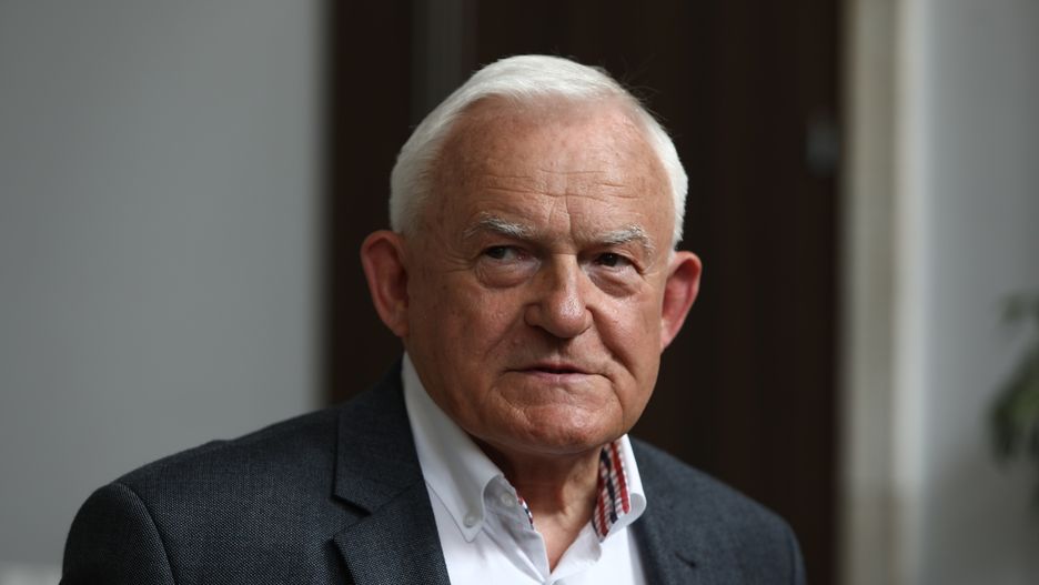 Leszek Miller kibicuje wnuczce w tanecznym programie