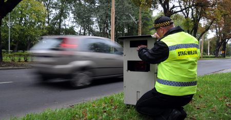 "Spokój zyskuje się, jak wypisze się ponad sto mandatów". Afera w łódzkiej straży miejskiej