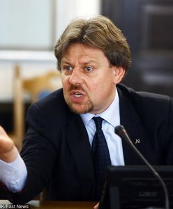 Piotr Misiło z Nowoczesnej ostrzega dziennikarzy TVP. "Obawiaj się o siebie kmiotku"