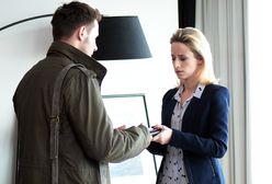 "Pierwsza miłość" odc. 2490: Radek zdemaskuje Aleksandra!