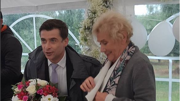 Teresa Lipowska na pożegnaniu Kacpra Kuszewskiego