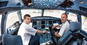 Piloci – coraz częściej zaskarbiają serca pasażerów