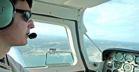 PLL LOT chce zmienić zasady zatrudnienia pilotów