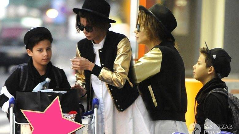 Edyta Górniak z synem Allanem na lotnisku