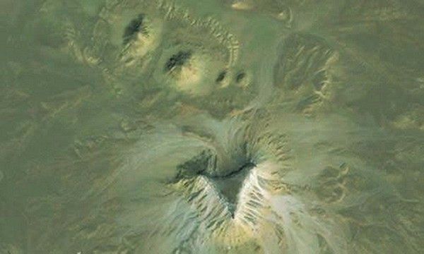 Odkryła starożytne piramidy w... Google Earth