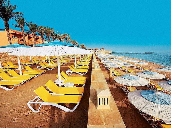 Prywatna plaża hotelu Resta Grand Resort 