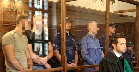 Butelką pociął twarze dwóch osób. Wyrok dla "Tulipana"