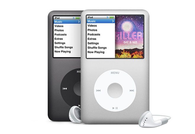 Rewolucyjny odtwarzacz iPod skończył 15 lat. Apple o tych urodzinach zapomniał 