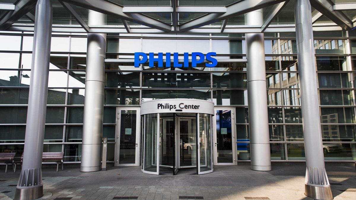Philips zmienia profil działalności.