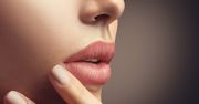 Nude Lips – dobierz szminkę pod kolor… własnych sutków