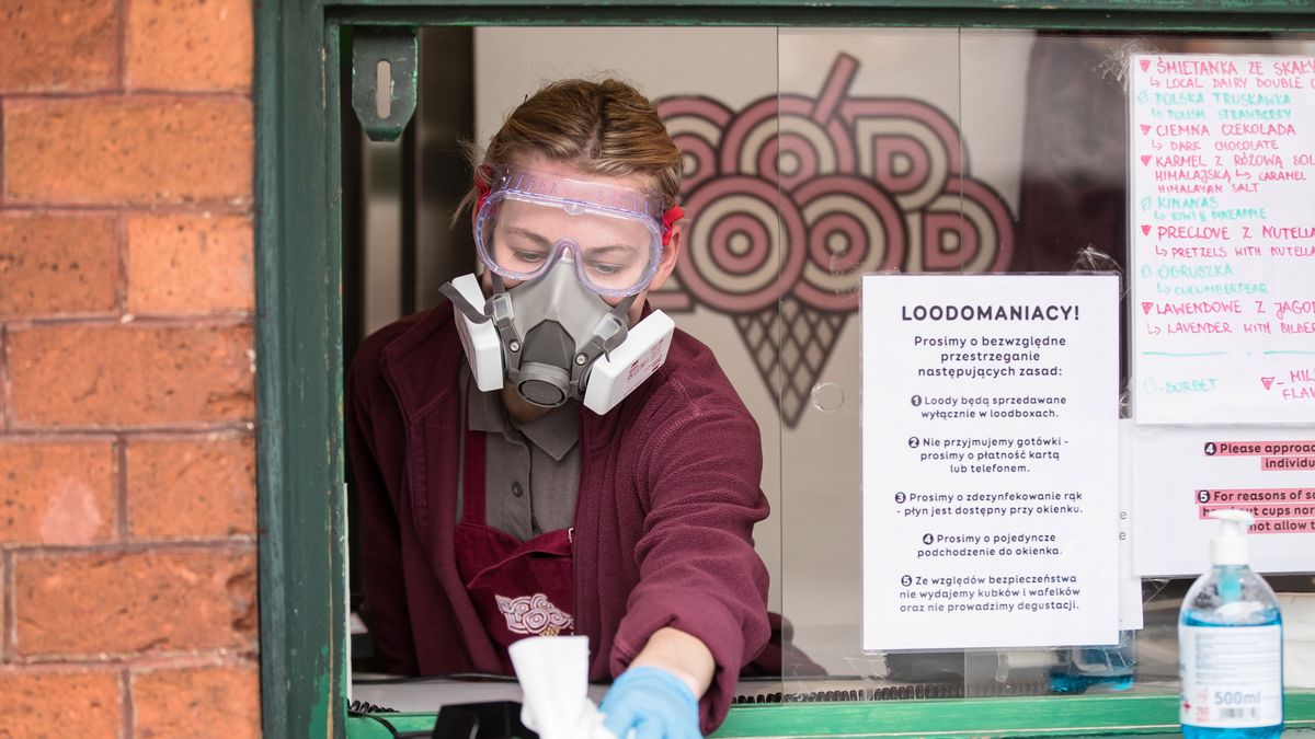 Zdaniem ekspertów, Polska gospodarka nie wróci szybko do etapu sprzed epidemii.