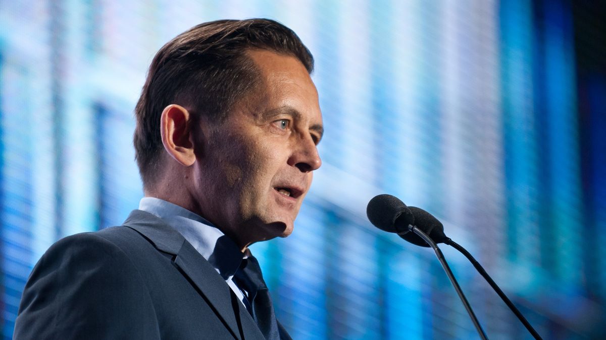 Szef Biomedu Marcin Piróg wierzy, że uda mu się uodpornić wiele osób na świecie na koronawirusa.