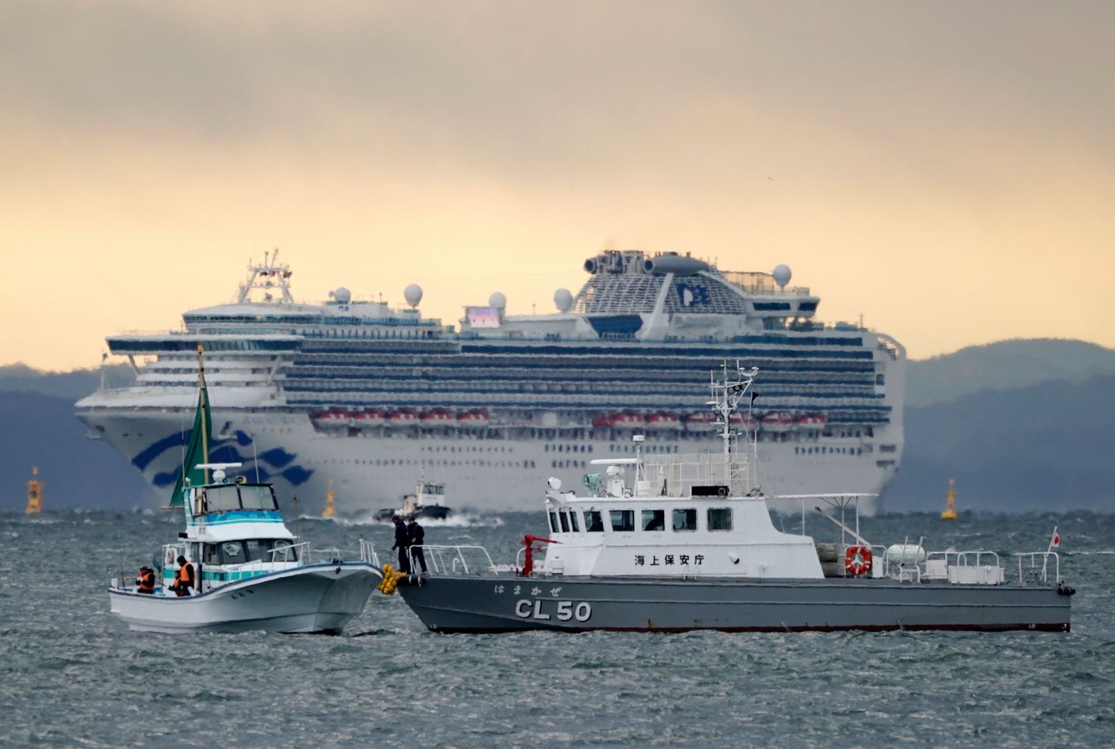 Diamond Princess лайнер коронавирус