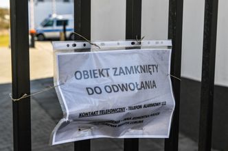 Koronawirus w Polsce. Firmy lawinowo zawieszają działalność, by uniknąć składek i podatków