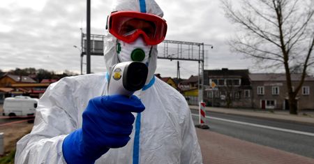 Koronawirus w Polsce. Nowe przypadki i ofiary. Tak tragicznego dnia jeszcze nie było