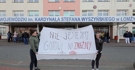 Koronawirus w Polsce. Lekarz pracujący w szpitalu w Łomży: to będzie nokaut