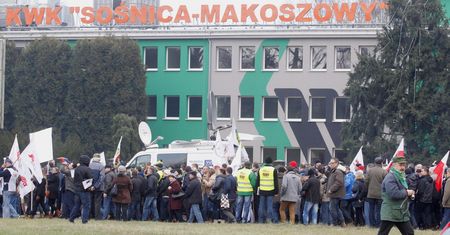 Koronawirus w Polsce. Gliwice: górnik KWK Sośnica zakażony. 13 osób w kwarantannie