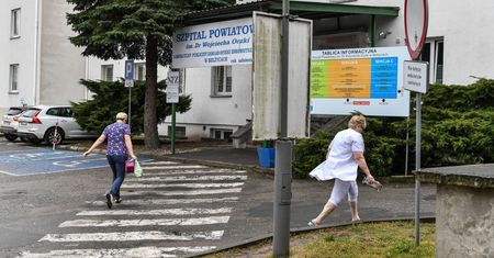Koronawirus w Polsce. Wszystkie ręce na pokład. Studenci będą pomagać służbom sanitarnym
