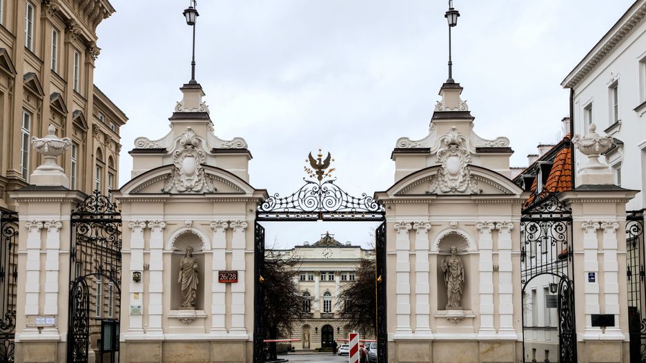 Koronawirus w Warszawie. Obecnie wykładowcy prowadzą zajęcia online