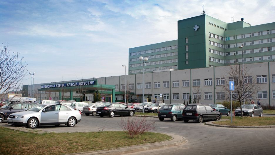 Koronawirus w Polsce. Mazowiecki Szpital Specjalistyczny w Radomiu potrzebuje maseczek ochronnych.