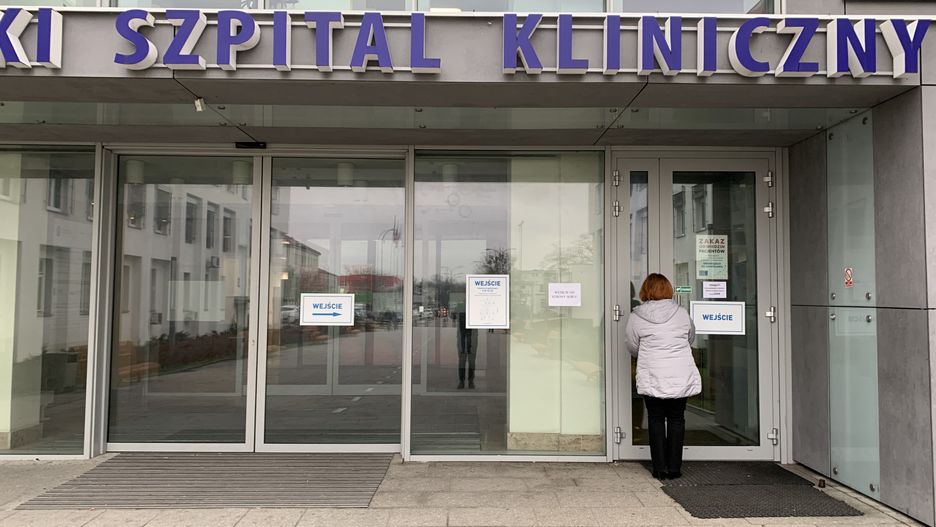 Koronawirus. Pacjent opuścił szpital przed badaniem