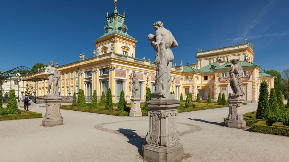 Łazienki Królewskie i Pałac w Wilanowie zachęcają do odwiedzin online.