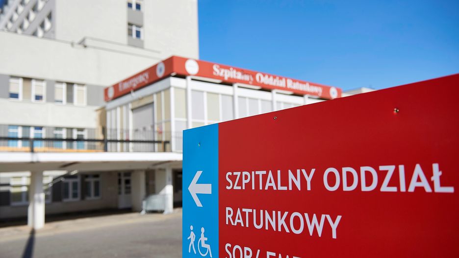 Koronawirus w Polsce. Wzrosła liczba Polaków zakażonych osób SARS-CoV-2 
