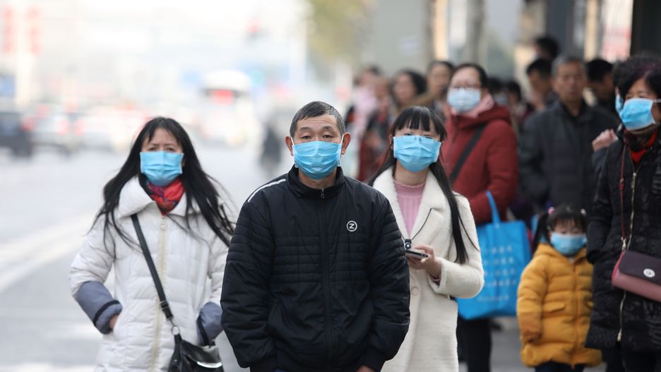 Wirus, który pod koniec grudnia zaatakował mieszkańców Wuhan w Chinach, wciąż się rozprzestrzenia