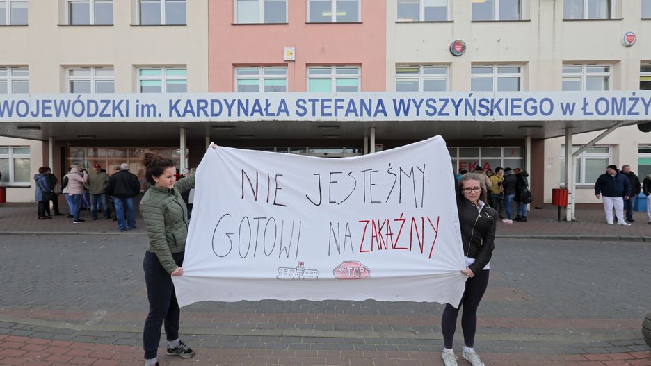 Koronawirus w Polsce. Szpital w Łomży został przekształcony w szpital zakaźny
