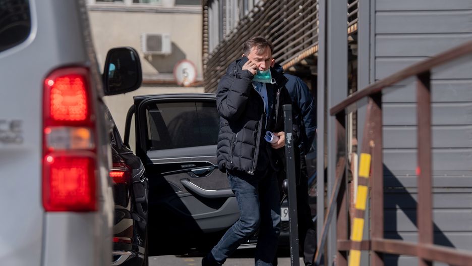 Koronawirus w Polsce. Zbigniew Ziobro w maseczce ochronnej