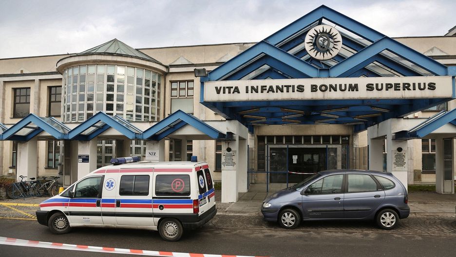 Koronawirus w Polsce. Kraków: szpital zamyka oddział intensywnej terapii