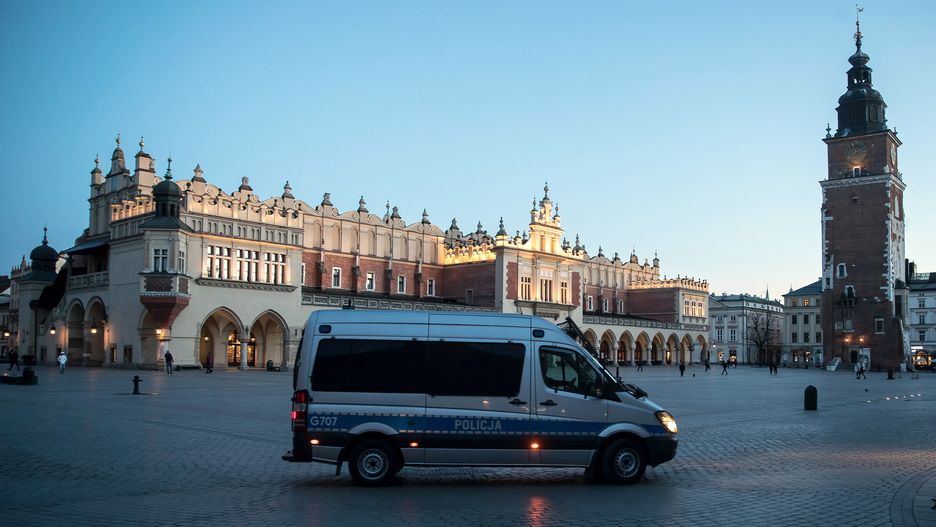 Koronawirus w Polsce. Wyludnione ulice Krakowa.