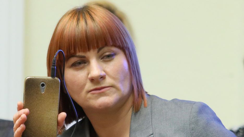 Koronawirus. Justyna Socha, liderka ruchu antyszczepionkowców już ostrzega przed szczepionką na wirusa SARS-Cov-2.