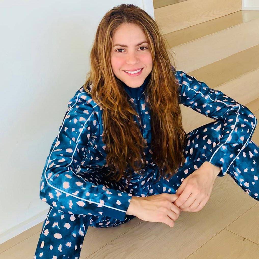 Shakira bez makijażu i w piżamie