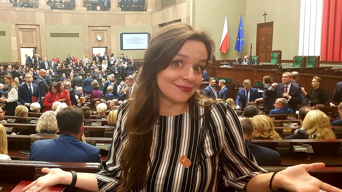 Świeżo upieczona posłanka Klaudia Jachira podsumowuje swój pierwszy dzień w Sejmie.
