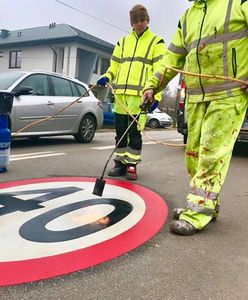 Prywatny fotoradar pod przedszkolem zadziałał. Wielkie zwycięstwo rodziców