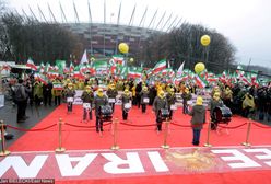 Szczyt bliskowschodni w Warszawie. Protest przed Stadionem Narodowym