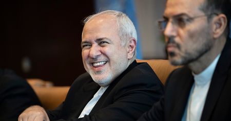 Iran kpi z Donalda Trumpa. "Za dużo słów?"