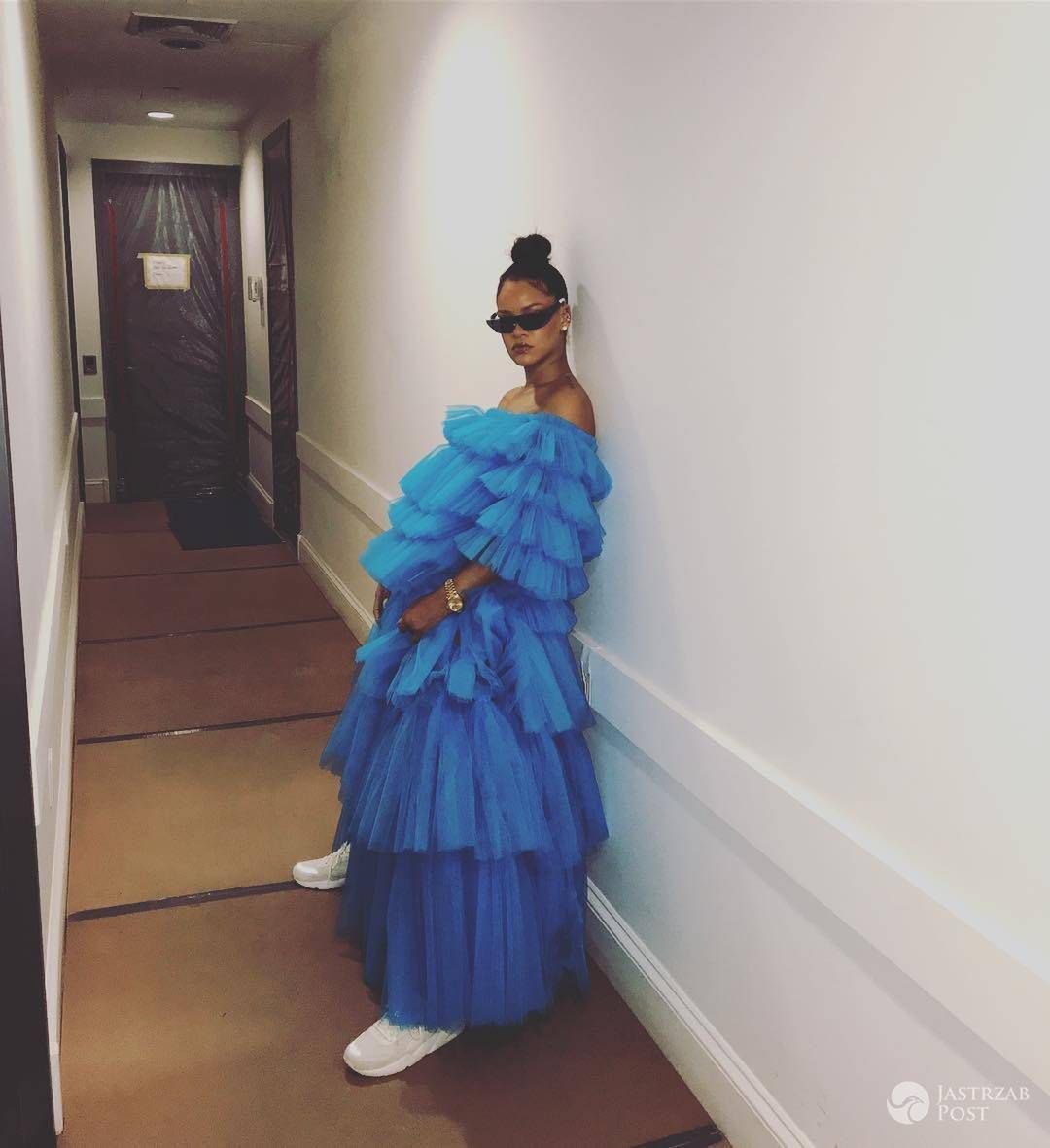 Rihanna w błękitnych tiulach