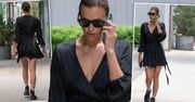 Irina Shayk spaceruje po Nowym Jorku w sukience polskiej marki za 199 złotych! W takiej cenie kupicie ją tylko dzisiaj
