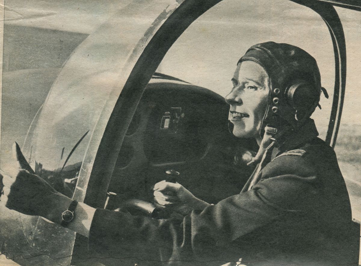 Nie żyje Mary Ellis. Kobieta, która pilotowała myśliwiec podczas II wojny światowej.
