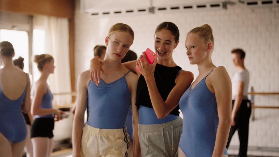 Kadr z filmu "Girl", reż. Lukas Dhont