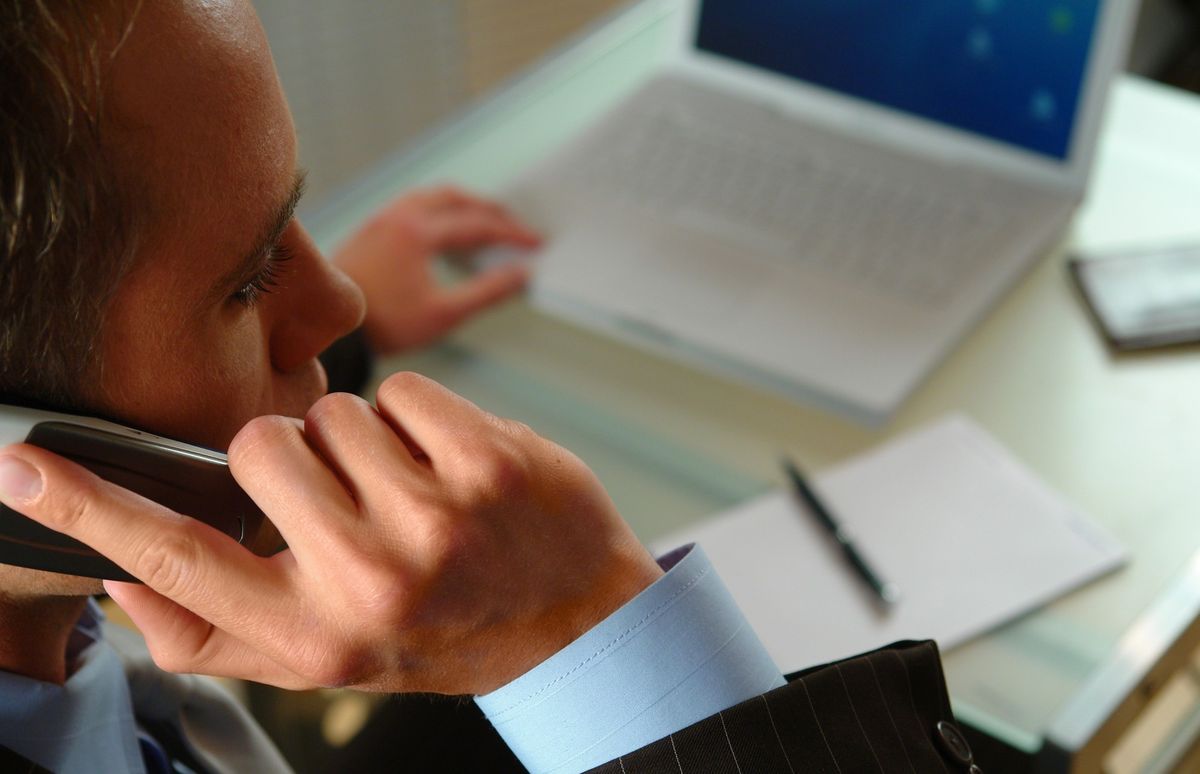 Společnost v České republice.  Jak to nastavit a vyplatí se to?