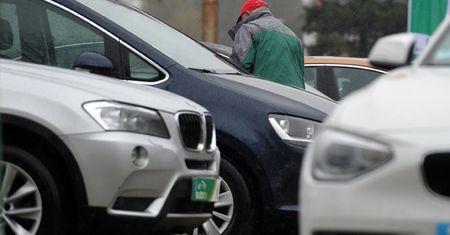 Polacy w 2016 roku sprowadzili milion używanych samochodów