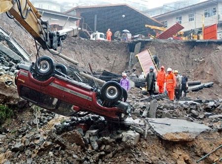 Tropikalny sztorm Bilis spowodował śmierć co najmniej 154 ludzi