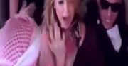 Okrutny żart z Paris Hilton w samolocie. Celebrytka myślała, że zginie [WIDEO]